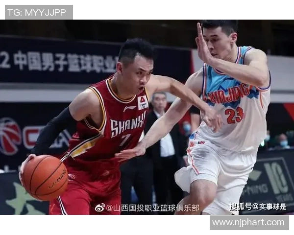 重庆足球队强势领跑杯赛积分榜积54分展现冠军潜力