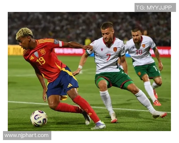 保加利亚足球明星球员的辉煌历程与成就探讨